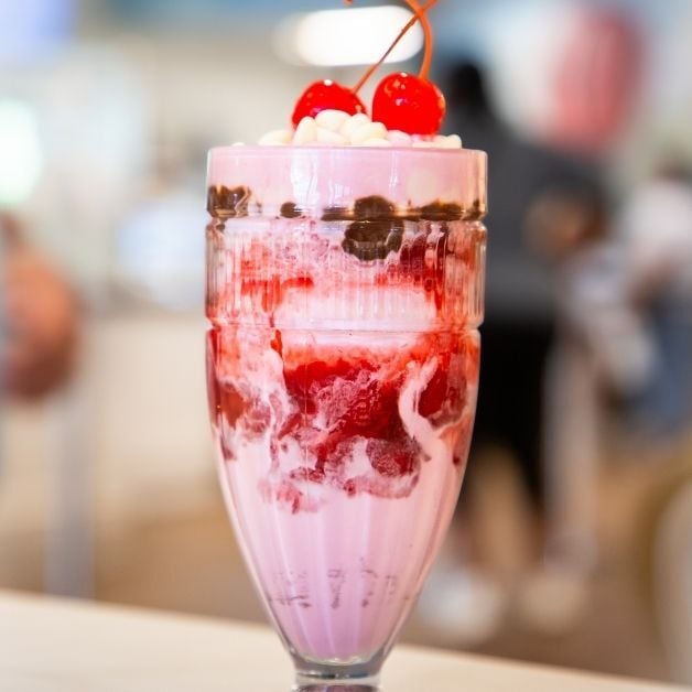 Titanic Ice Cream Sundae Jack and Rose
